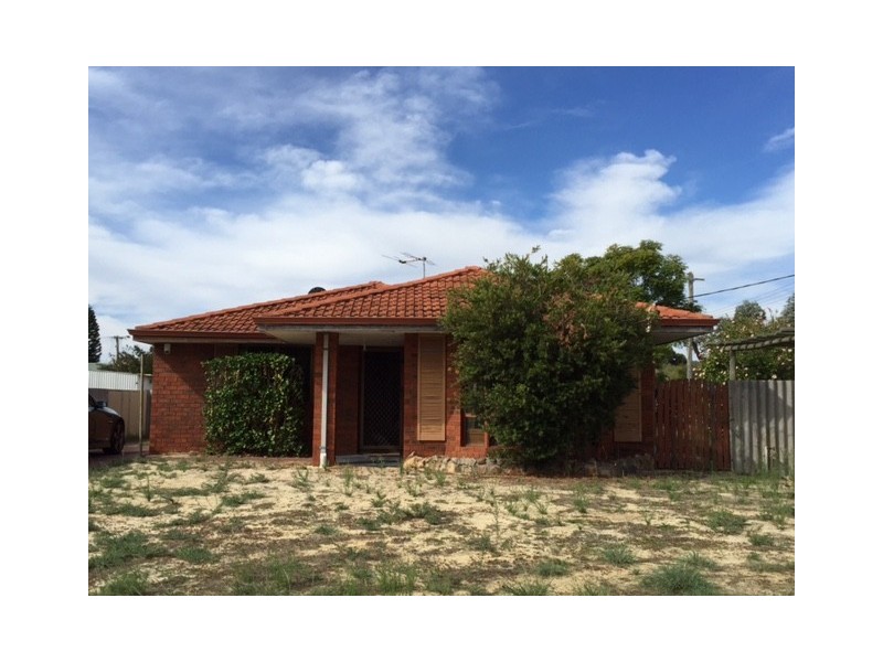 1 Ironcap Place, Armadale WA 6112