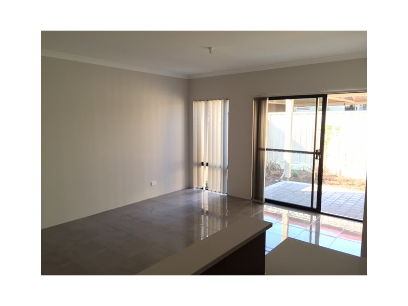 10a Lathwell Street, Armadale WA 6112