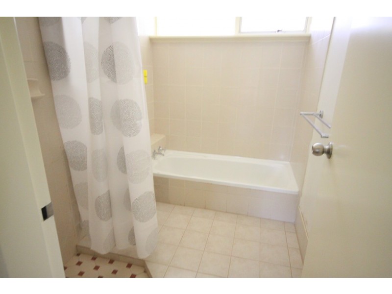 61 Railway, Kelmscott WA 6111