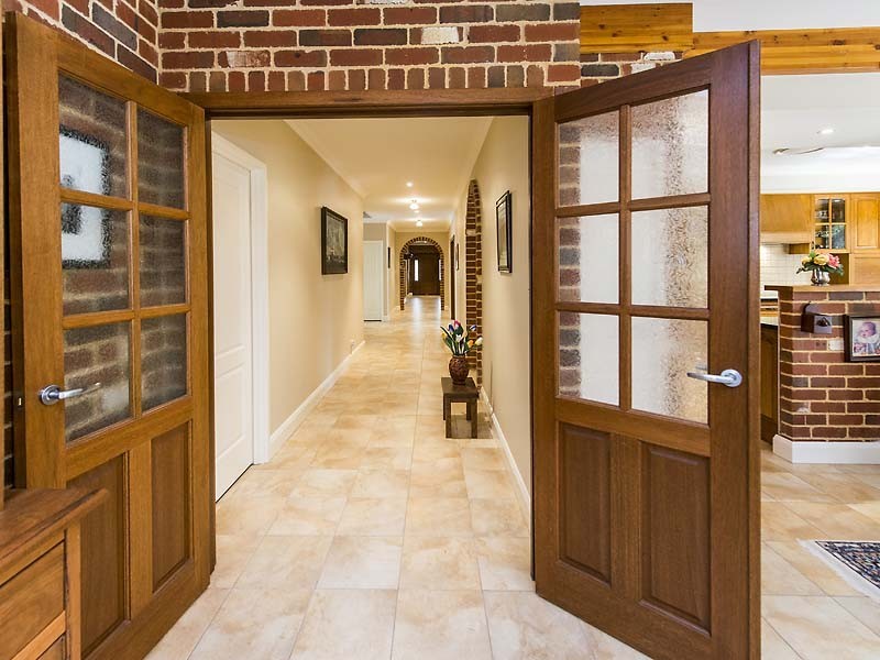 13 Protector Grove, Roleystone WA 6111