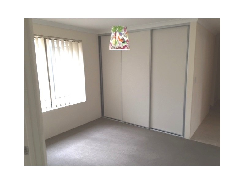 4 Foothill Close, Aubin Grove WA 6164