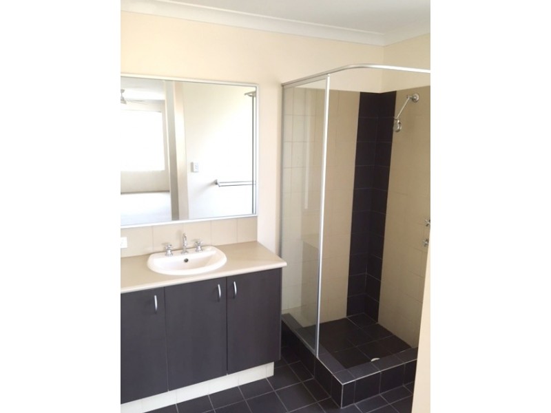 4 Foothill Close, Aubin Grove WA 6164