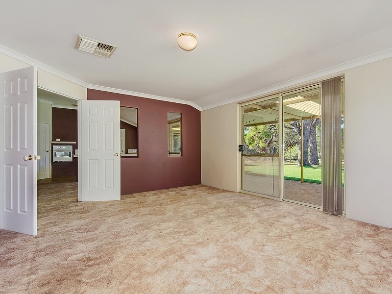 18 Walker Road, Serpentine WA 6125