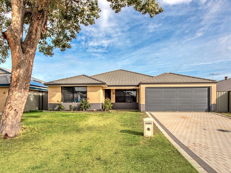 59 Diamantina Bvd, Byford WA 6122