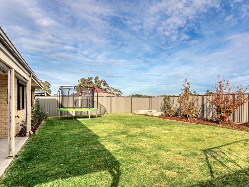 59 Diamantina Bvd, Byford WA 6122