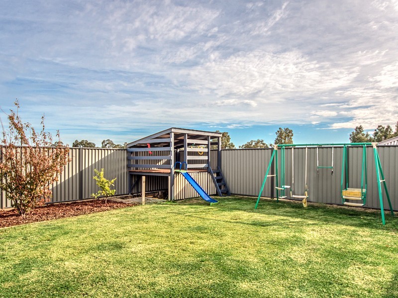 59 Diamantina Bvd, Byford WA 6122