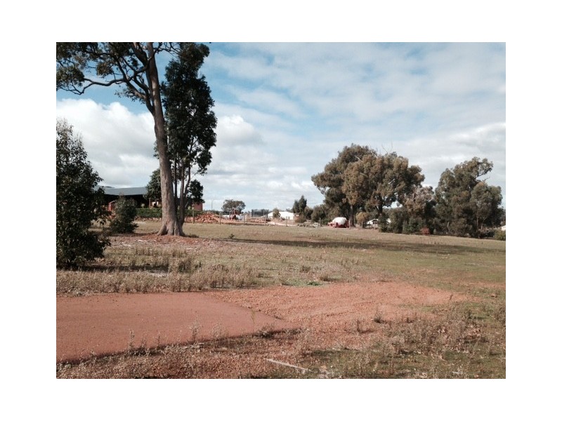 44 Coral Vine Loop, Jarrahdale WA 6124