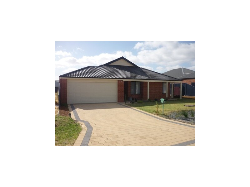 42 Honeydew Bend, Byford WA 6122