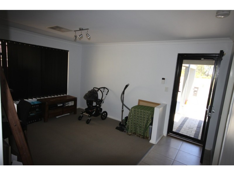 7 Ticklie Road, Seville Grove WA 6112