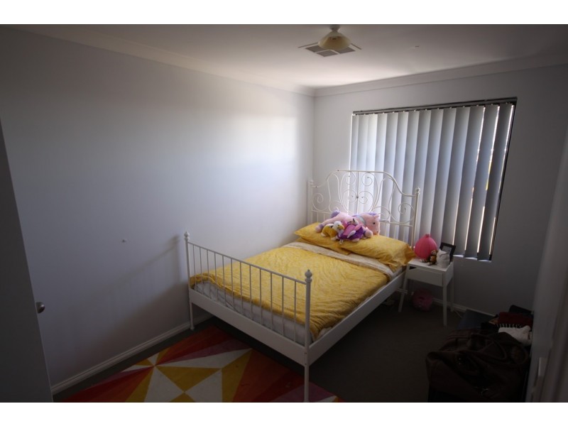 7 Ticklie Road, Seville Grove WA 6112