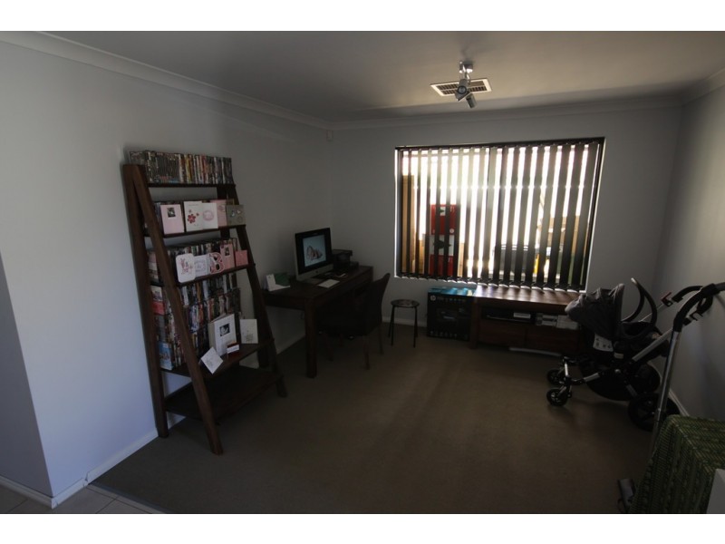 7 Ticklie Road, Seville Grove WA 6112