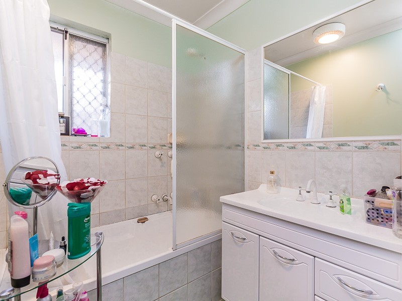 1 Agnew Place, Armadale WA 6112