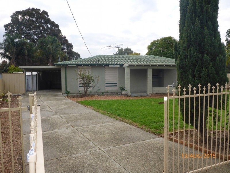 1 Burrowa St, Armadale WA 6112