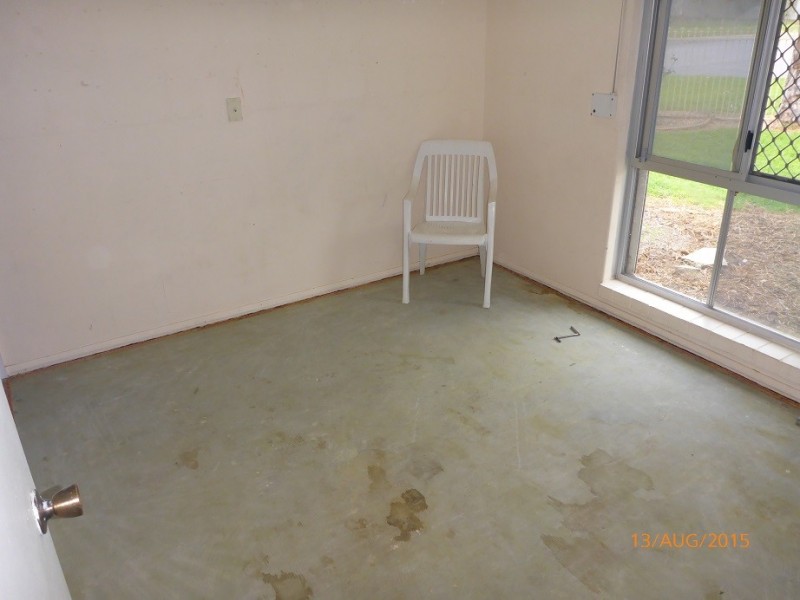 1 Burrowa St, Armadale WA 6112