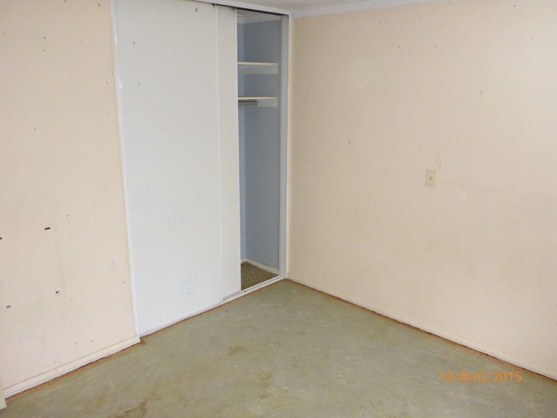 1 Burrowa St, Armadale WA 6112