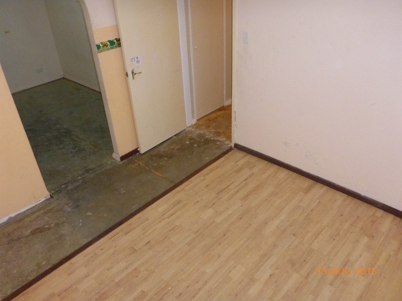 1 Burrowa St, Armadale WA 6112