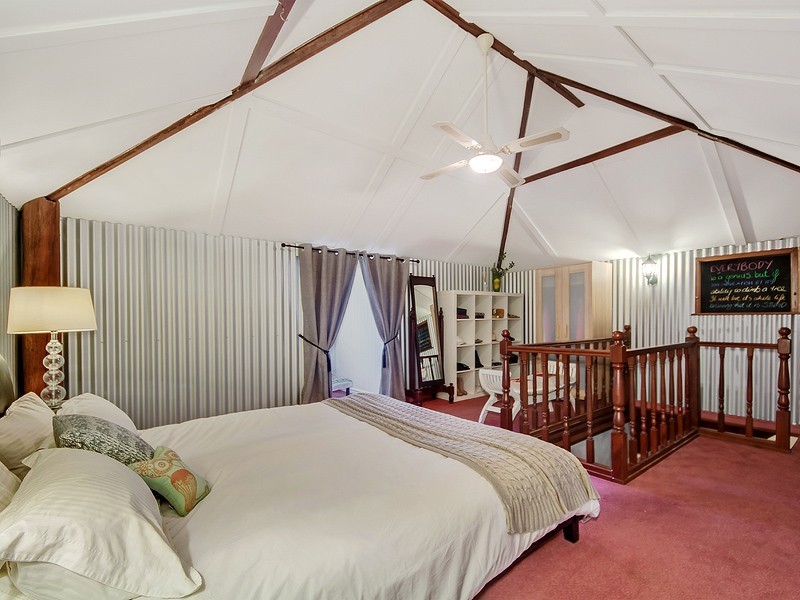 21 McKay Drive, Serpentine WA 6125