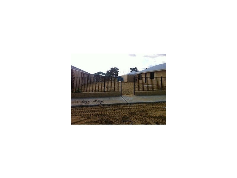 lot 109 Lake Valley Drive, Lakelands WA 6180