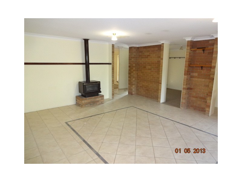 84 Camillo Road, Kelmscott WA 6111