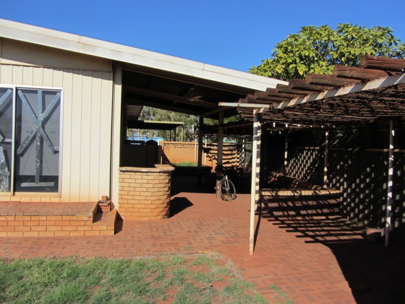 23 Hilditch, Newman WA 6753