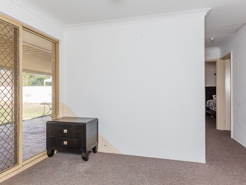 22 Lemon Grove, Seville Grove WA 6112