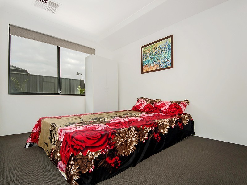 3 Ernest Way, Hilbert WA 6112