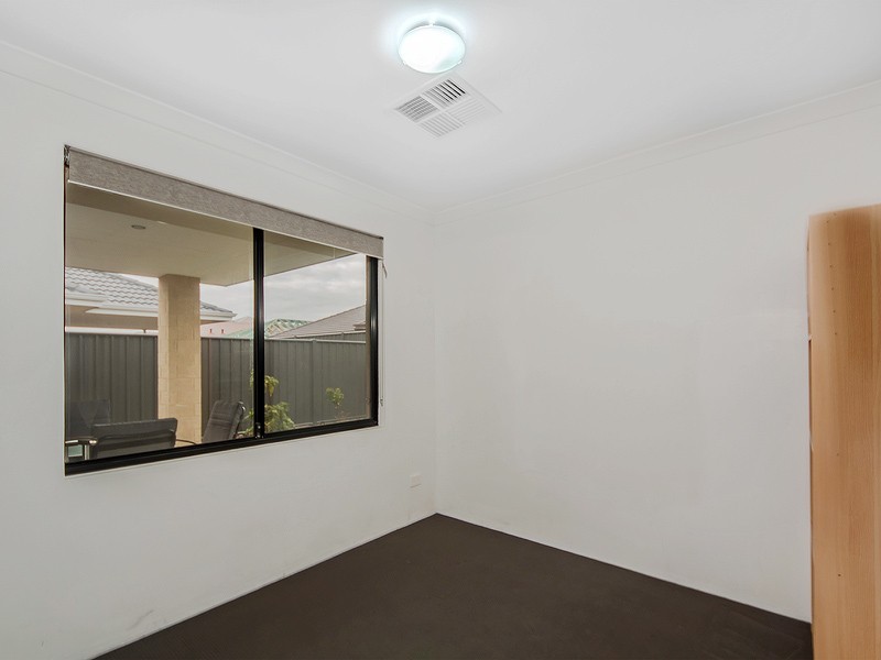 3 Ernest Way, Hilbert WA 6112