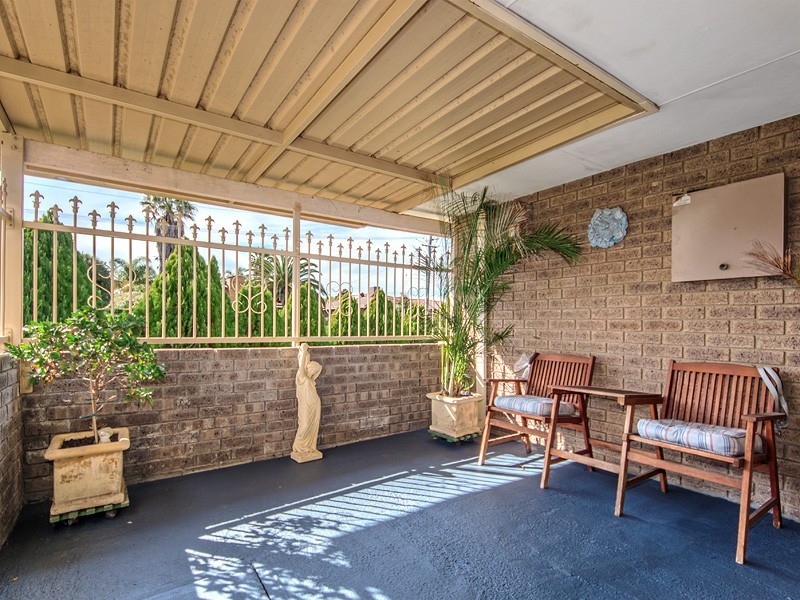 3 Fortunella Grove, Seville Grove WA 6112