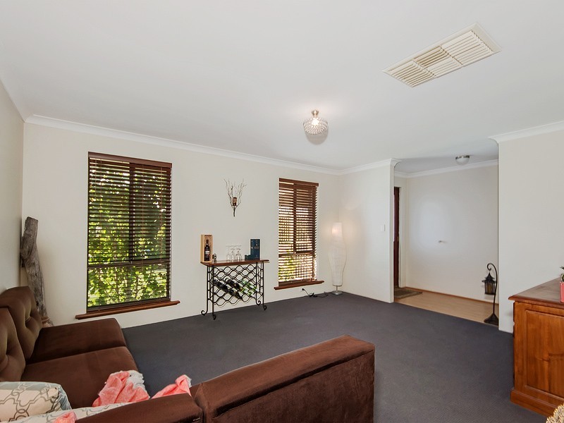 3 Fortunella Grove, Seville Grove WA 6112