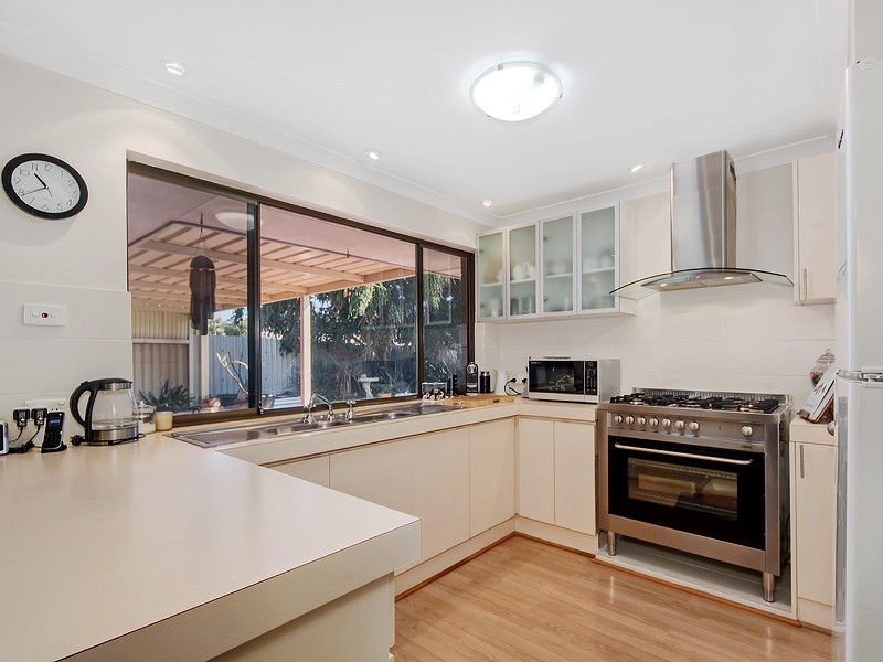 3 Fortunella Grove, Seville Grove WA 6112