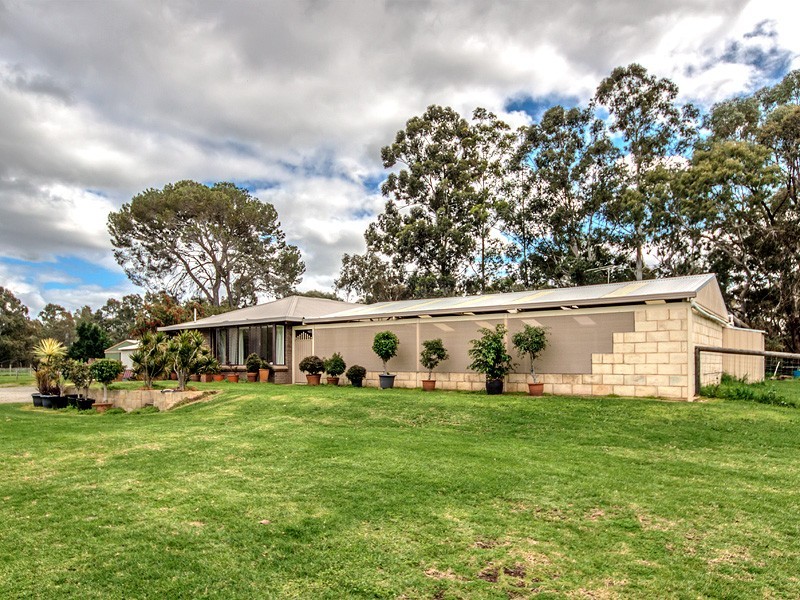 20 Delta Court, Darling Downs WA 6122