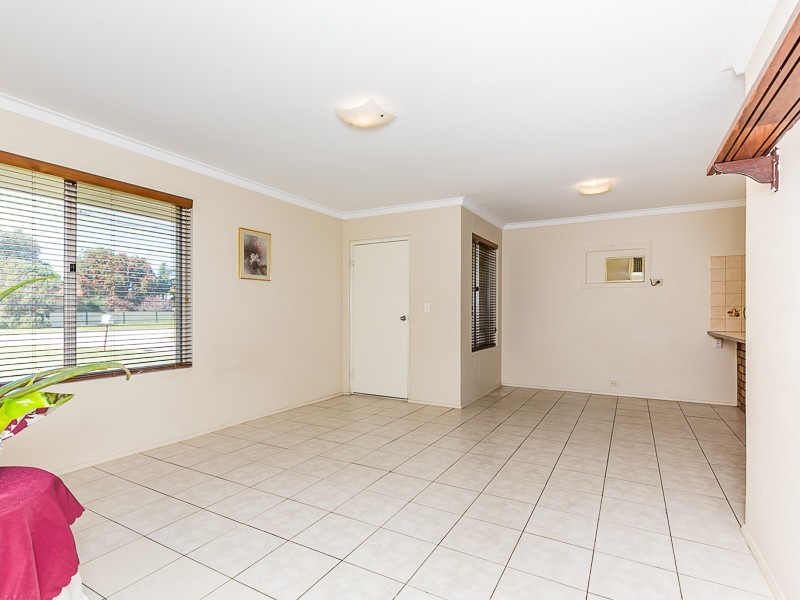 9 Elanora Road, Armadale WA 6112