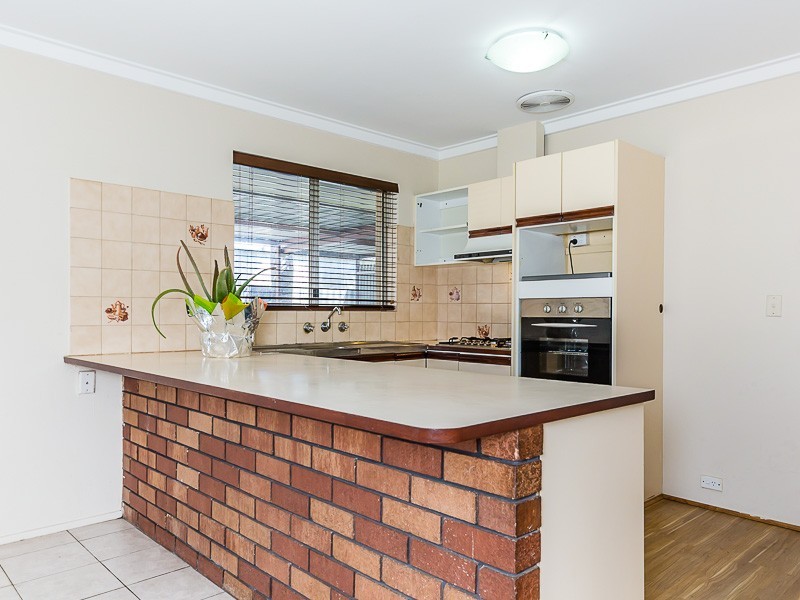 9 Elanora Road, Armadale WA 6112