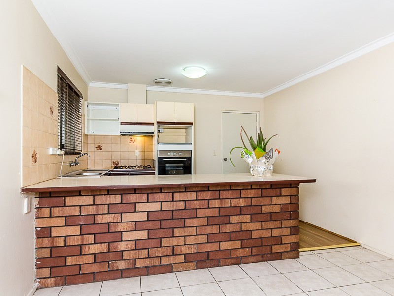 9 Elanora Road, Armadale WA 6112