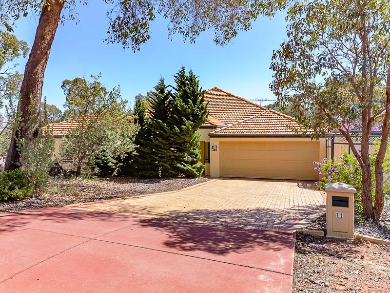 11 Waterwheel Road North, Bedfordale WA 6112