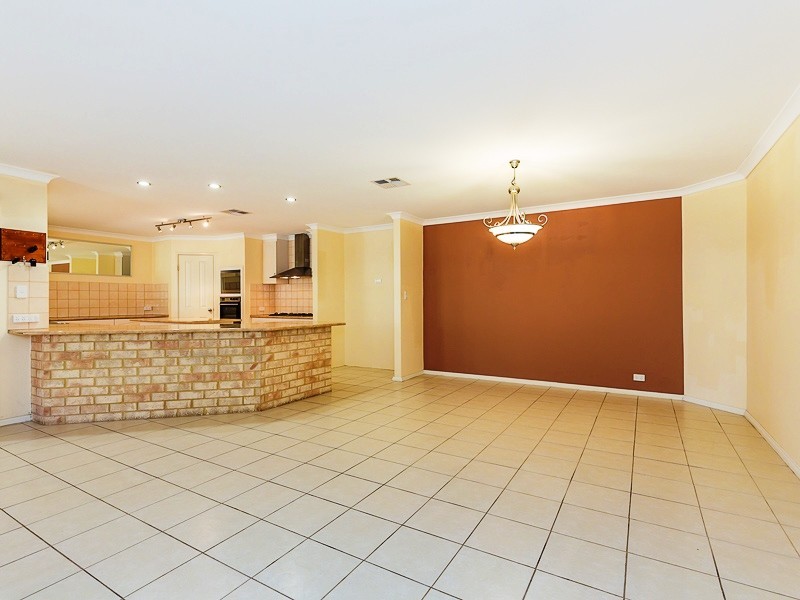 11 Waterwheel Road North, Bedfordale WA 6112