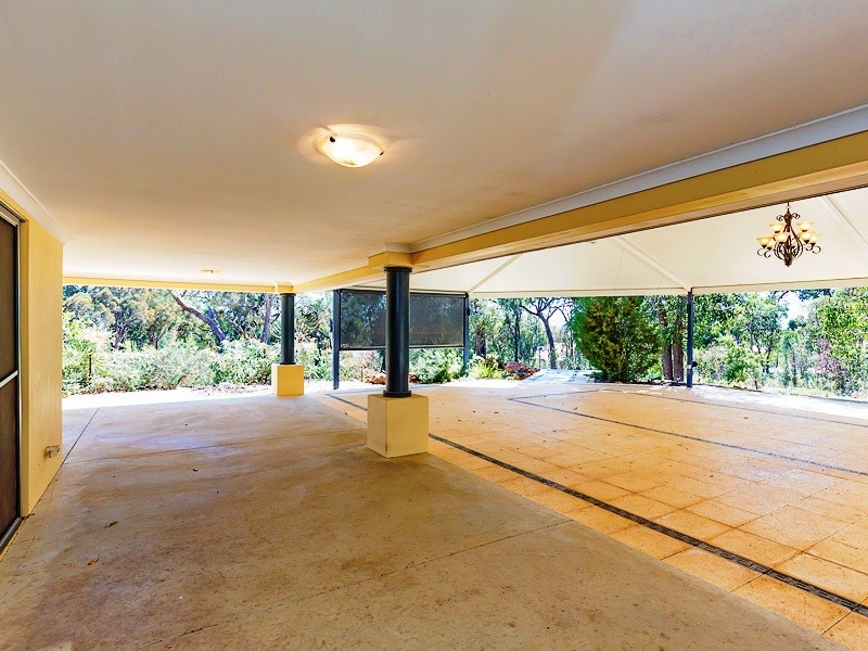 11 Waterwheel Road North, Bedfordale WA 6112