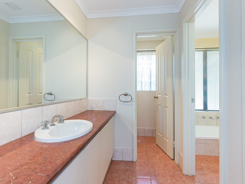 11 Waterwheel Road North, Bedfordale WA 6112