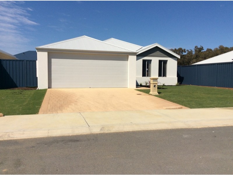 9 Sarsparilla Ramble, Byford WA 6122