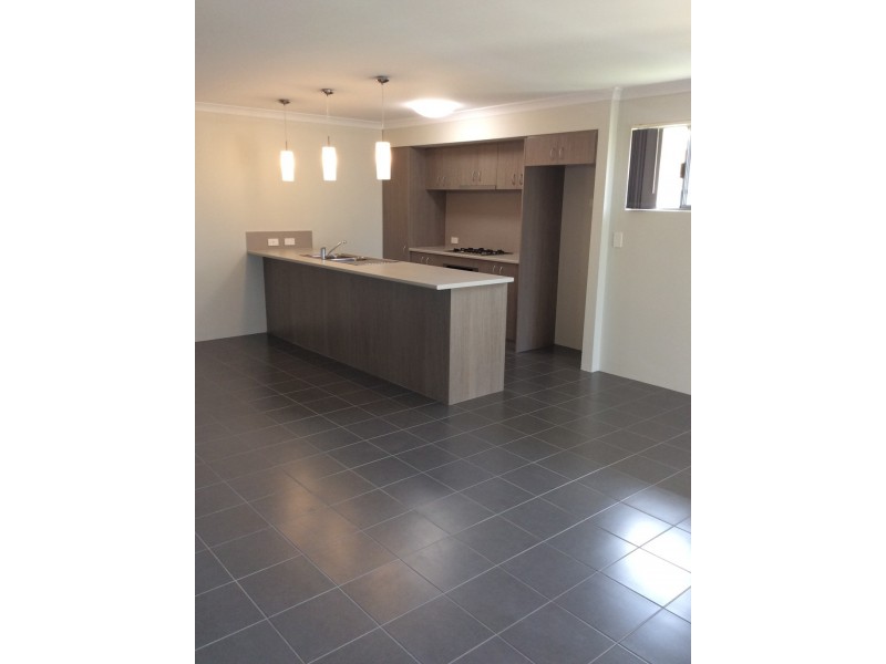 9 Sarsparilla Ramble, Byford WA 6122