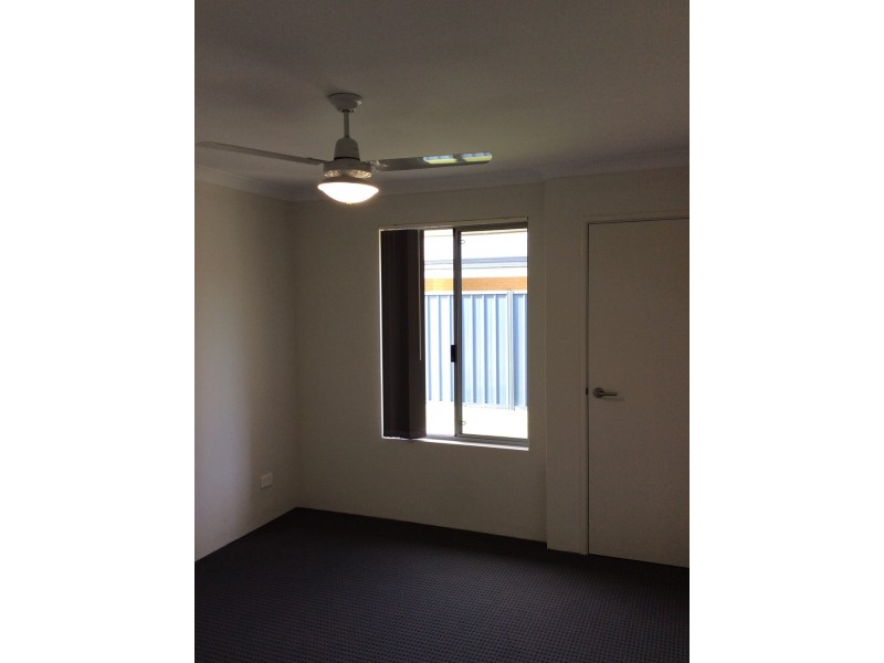 9 Sarsparilla Ramble, Byford WA 6122