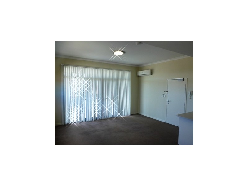 5/30 Malata Cres, Success WA 6164