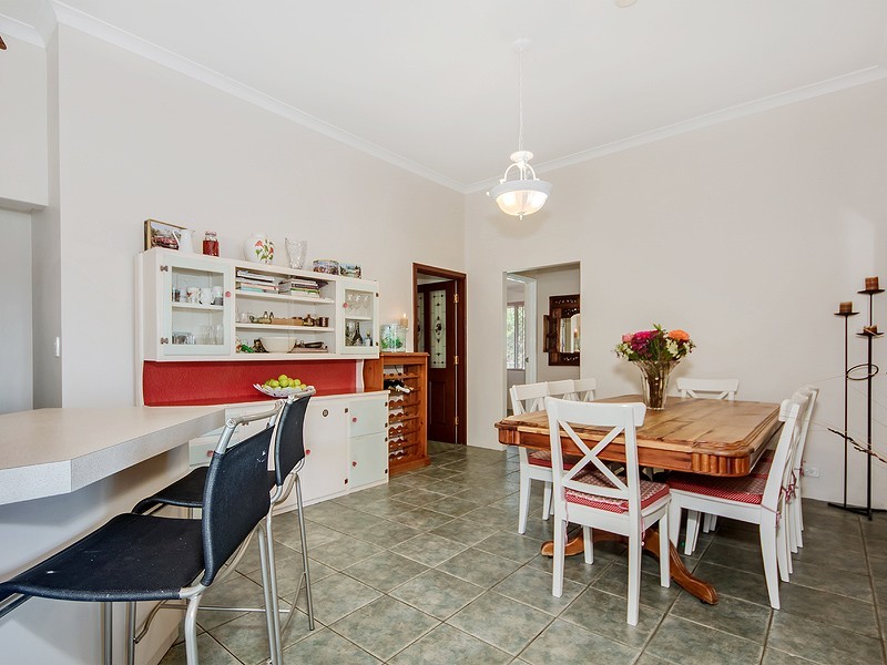 8 Bradshaw Road, Byford WA 6122