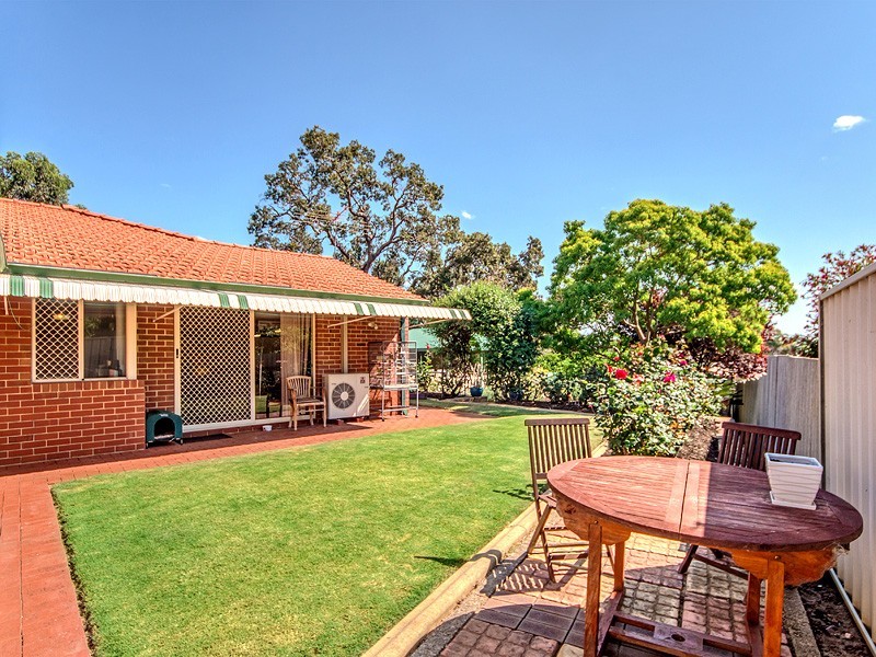 8 Bradshaw Road, Byford WA 6122