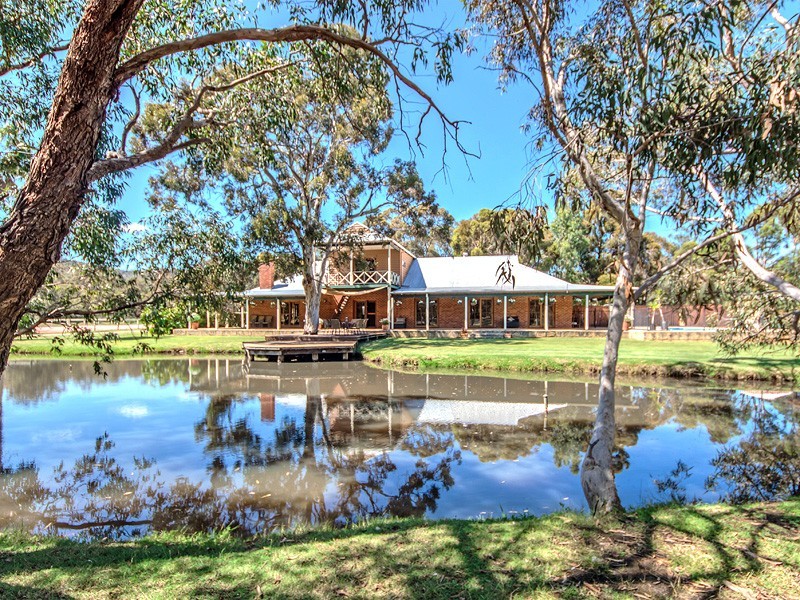 411 Maddington Road, Orange Grove WA 6109