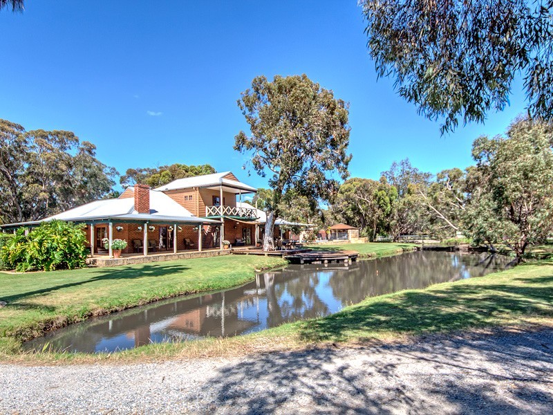 411 Maddington Road, Orange Grove WA 6109