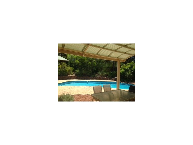 9B Andreas road, Roleystone WA 6111