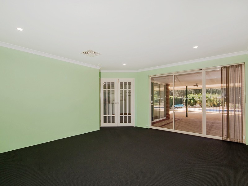 56 Walker Road, Serpentine WA 6125