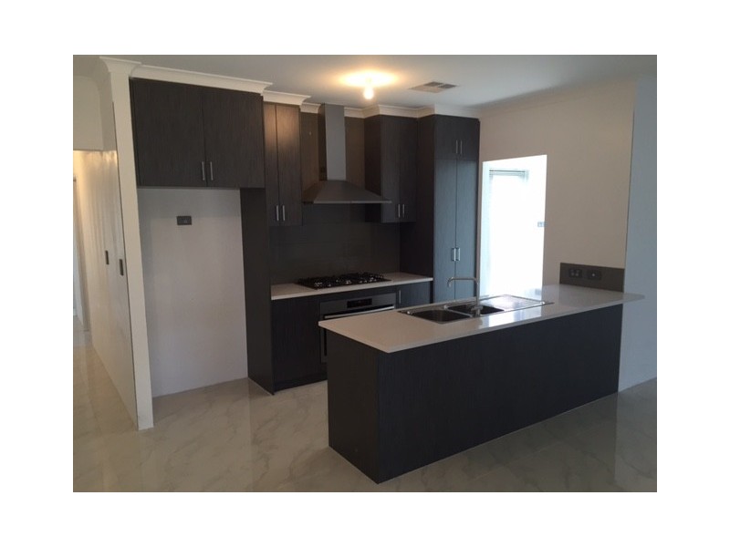 14a ROTSEE PLACE, Champion Lakes WA 6111