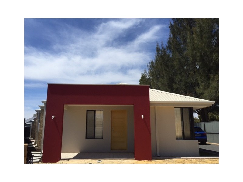 14 Rotsee Place, Champion Lakes WA 6111